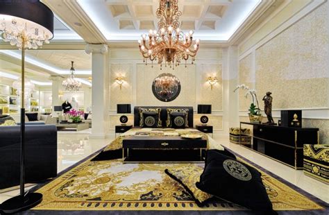 lavorare come interior designer per versace